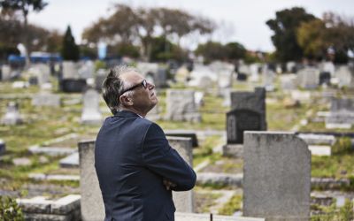 You Don’t Need a 210 IQ to Know What Happens When You Die
